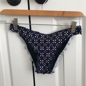 Navy bikini